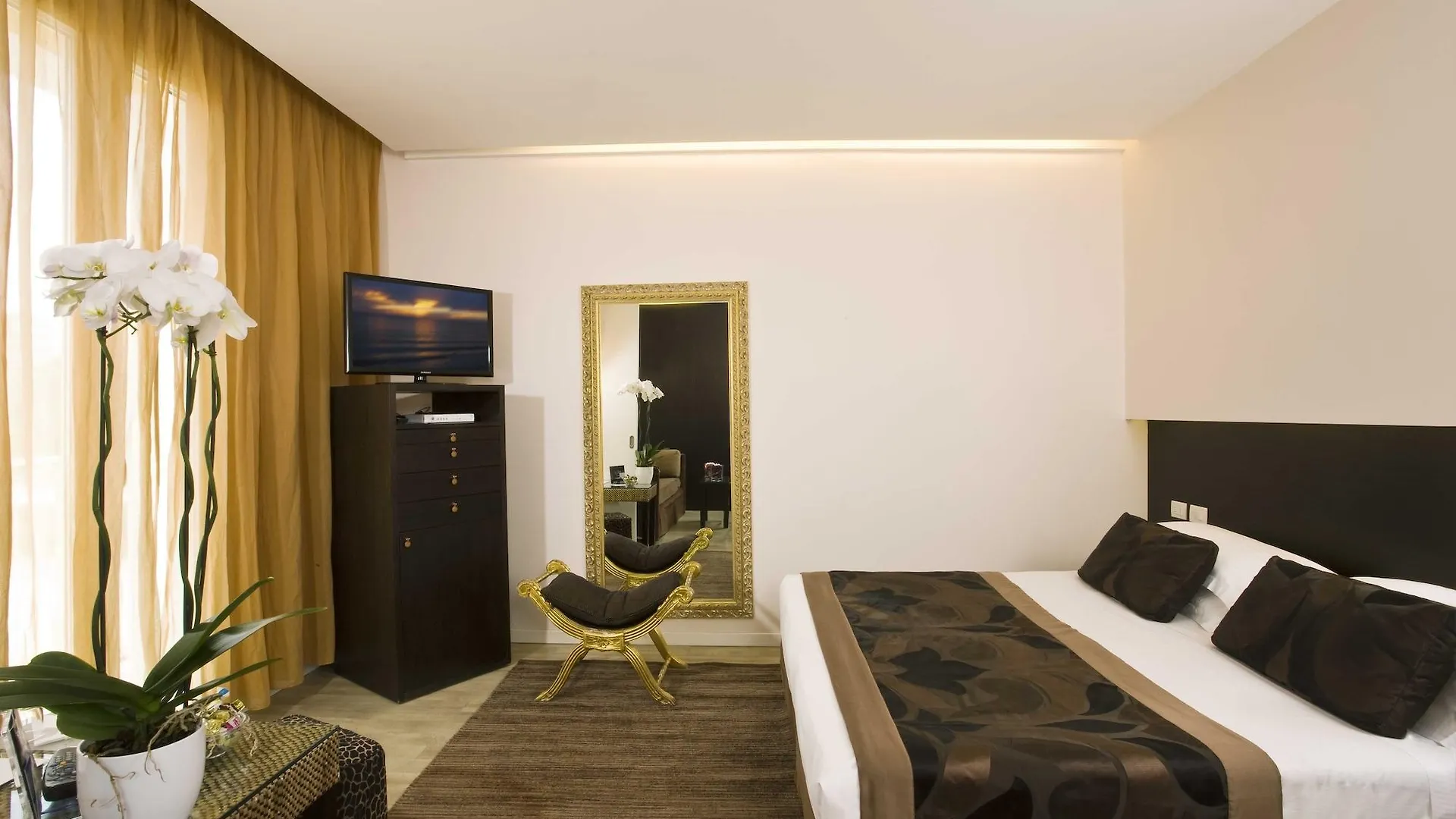 Hotel Roma Риччоне