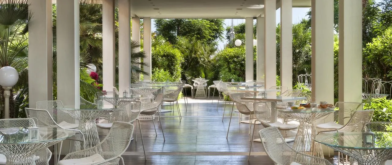 Hotel Roma Риччоне