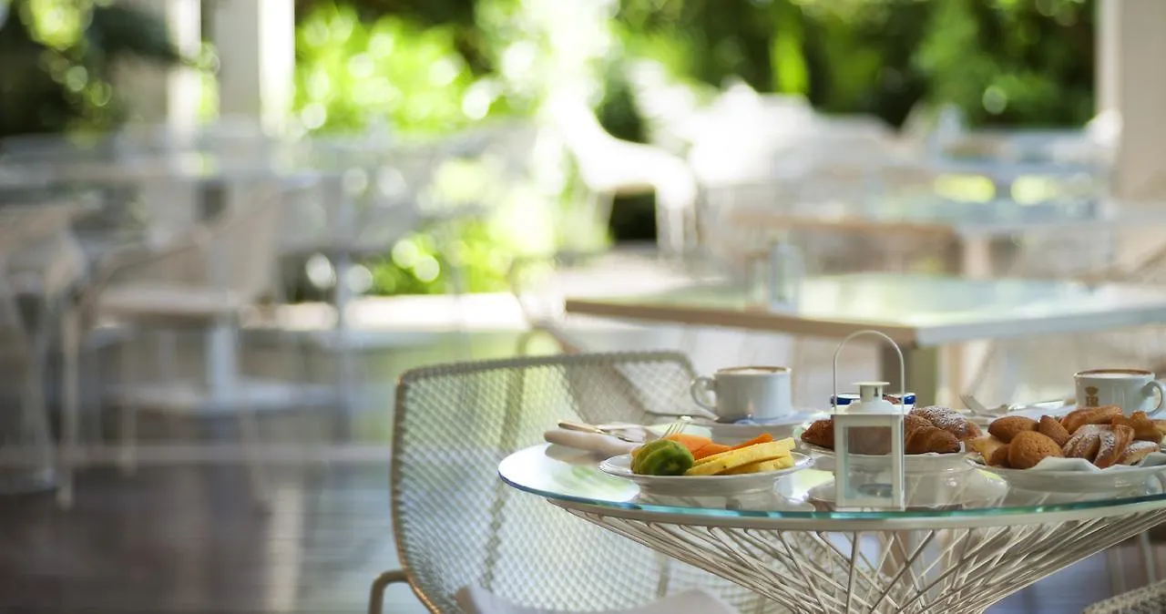 Hotel Roma Риччоне 4*,  Италия